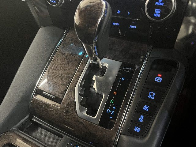 ALPHARD hybrid 4WD