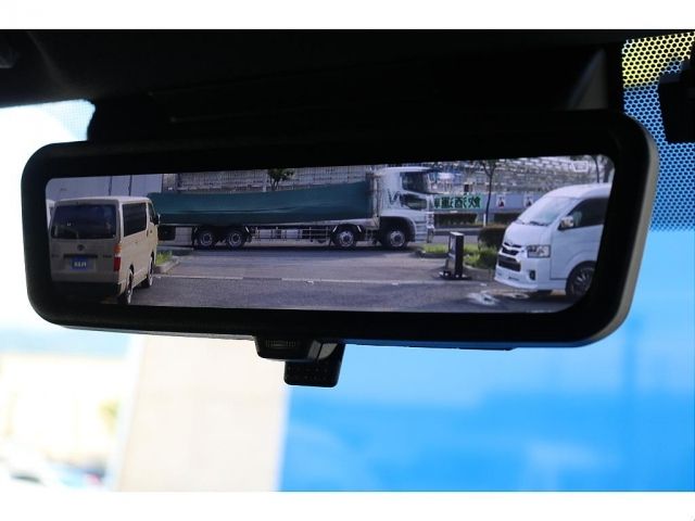 HIACE van 4WD