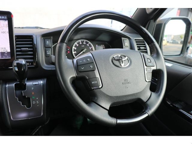 HIACE van 4WD