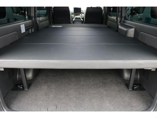 HIACE van 4WD