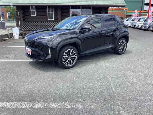 YARIS CROSS HYBRID