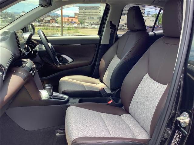 YARIS CROSS HYBRID