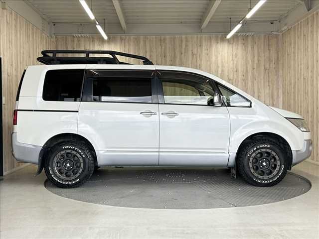 DELICA D:5 4WD