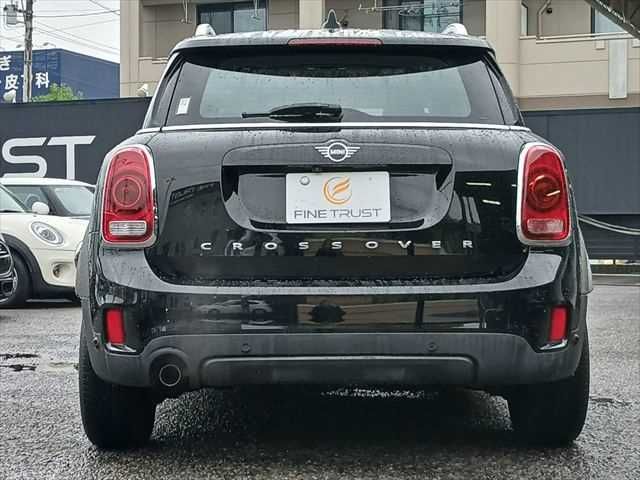 MINI ONE CROSSOVER