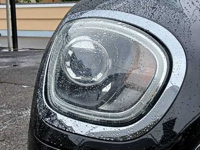 MINI ONE CROSSOVER