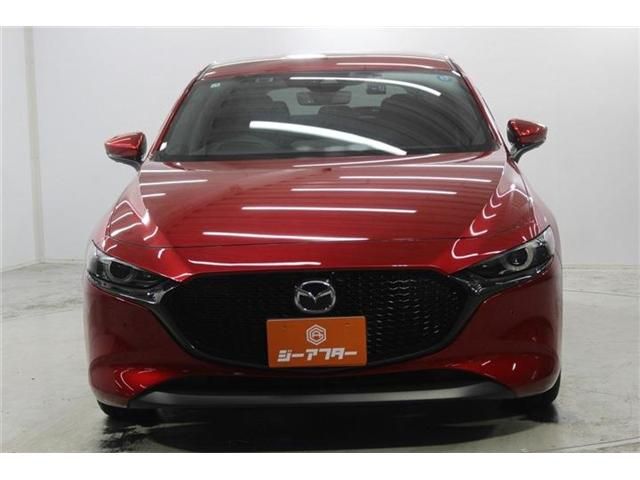 MAZDA3 FASTBACK