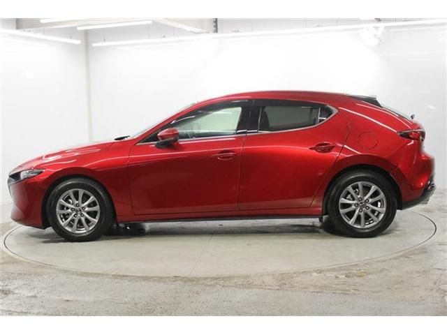 MAZDA3 FASTBACK