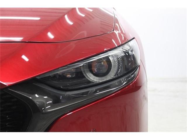 MAZDA3 FASTBACK