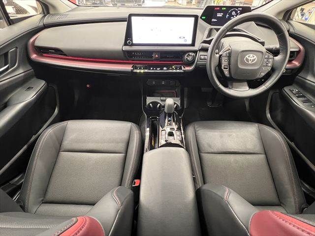 PRIUS PHV