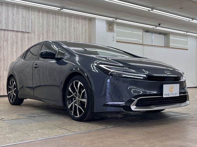PRIUS PHV