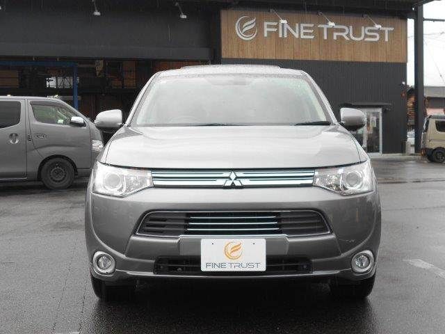 OUTLANDER PHEV