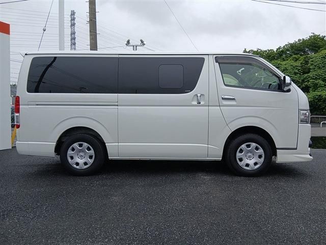 HIACE van 4WD