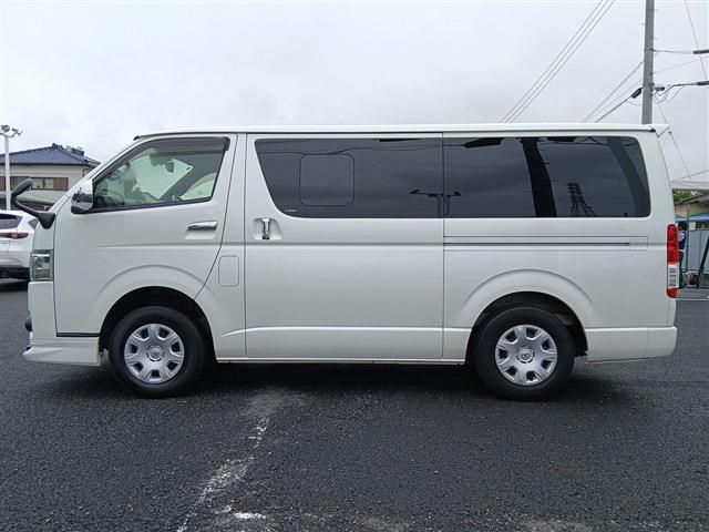 HIACE van 4WD