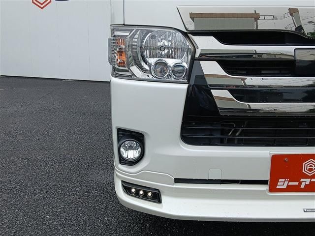 HIACE van 4WD