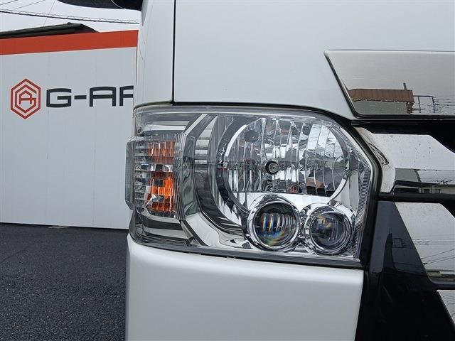 HIACE van 4WD