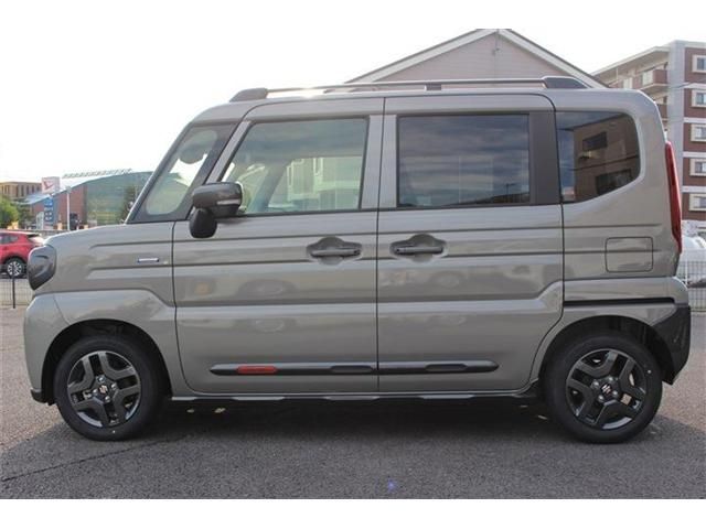 Spacia GEAR 4WD