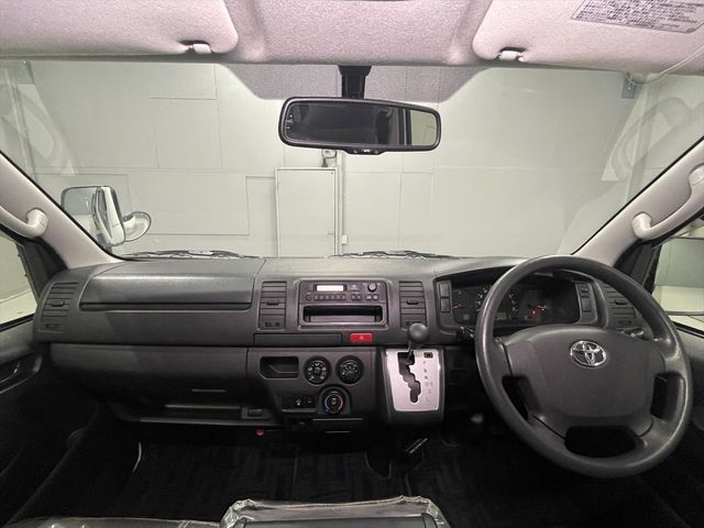 HIACE van 1.25t 2WD