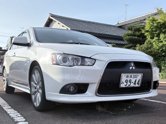 GALANT FORTIS SPORTBACK 4WD