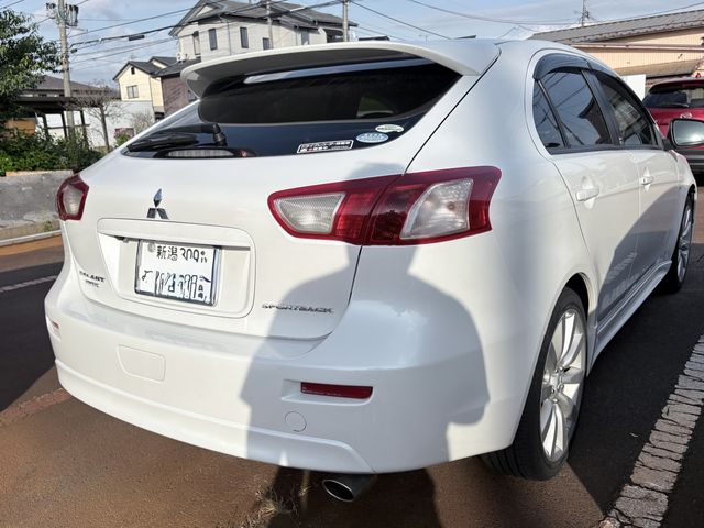 GALANT FORTIS SPORTBACK 4WD