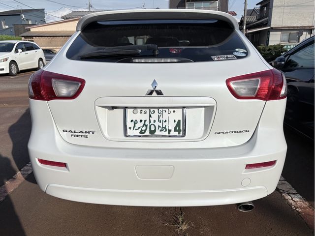 GALANT FORTIS SPORTBACK 4WD