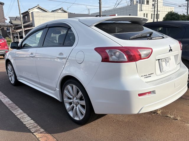 GALANT FORTIS SPORTBACK 4WD