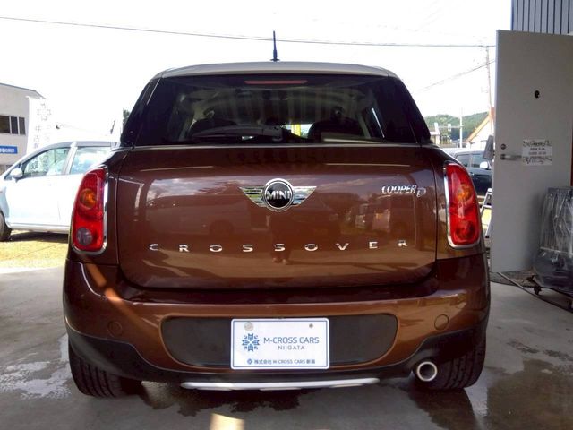 BMW MINI COOPER D CROSSOVER