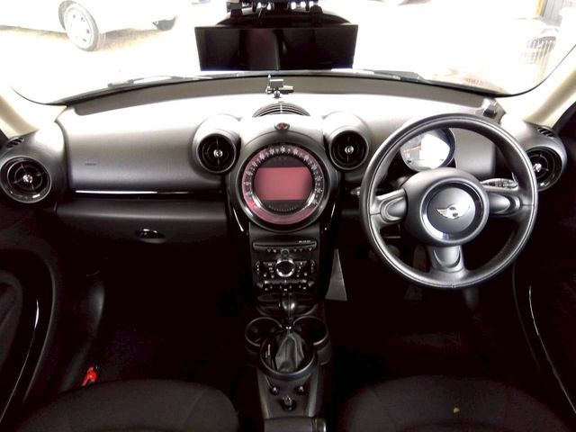 BMW MINI COOPER D CROSSOVER