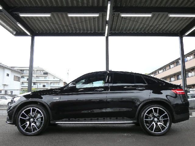MERCEDES AMG GLC class coupe
