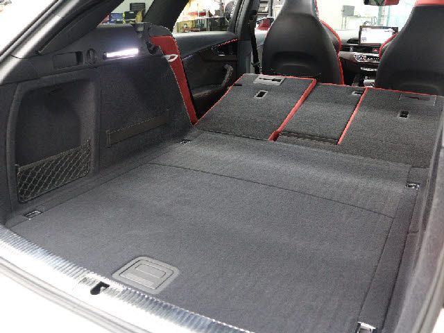 AUDI S4 AVANT