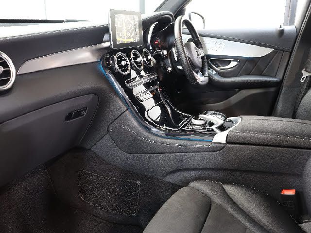 MERCEDES BENZ GLC class