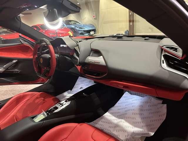 FERRARI SF90 Spider