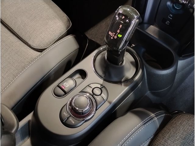 MINI COOPER D