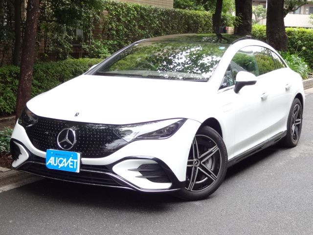 MERCEDES BENZ EQE