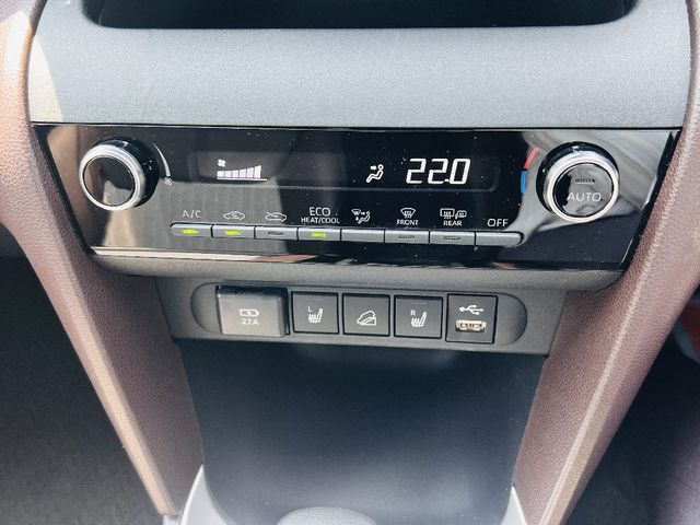 YARIS CROSS HYBRID