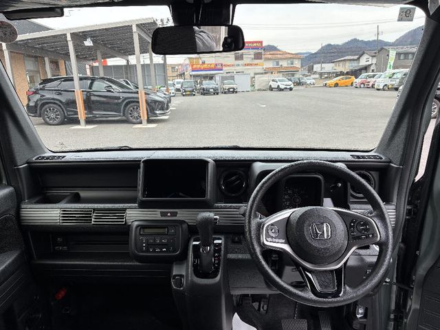 N-VAN 4WD