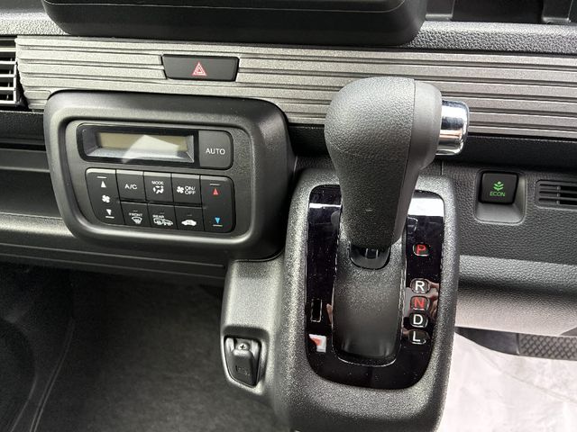 N-VAN 4WD