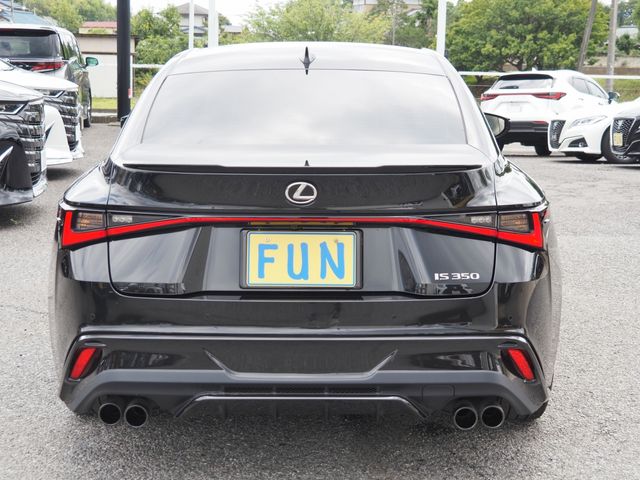 LEXUS IS350