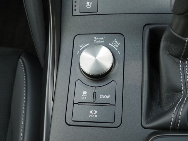 LEXUS IS350
