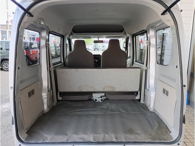 EVERY van 4WD