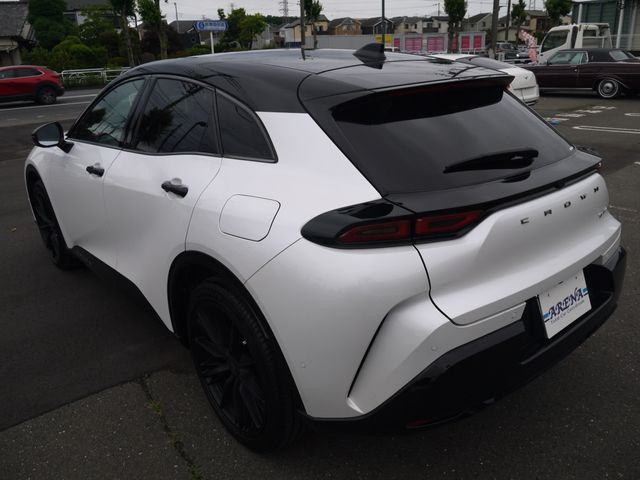CROWN SPORT