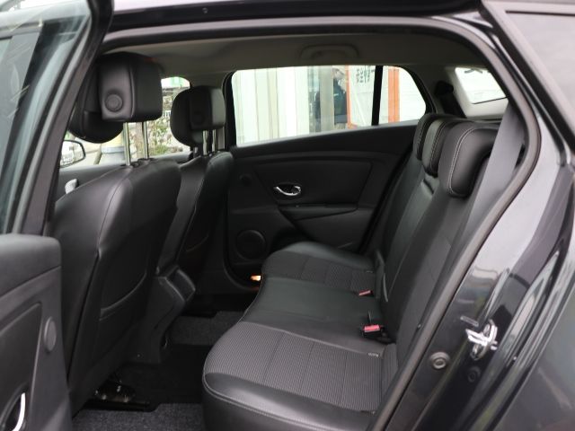 RENAULT MEGANE ESTATE