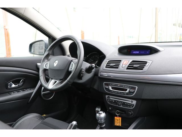 RENAULT MEGANE ESTATE