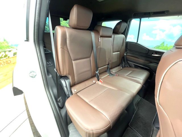 LANDCRUISER 250