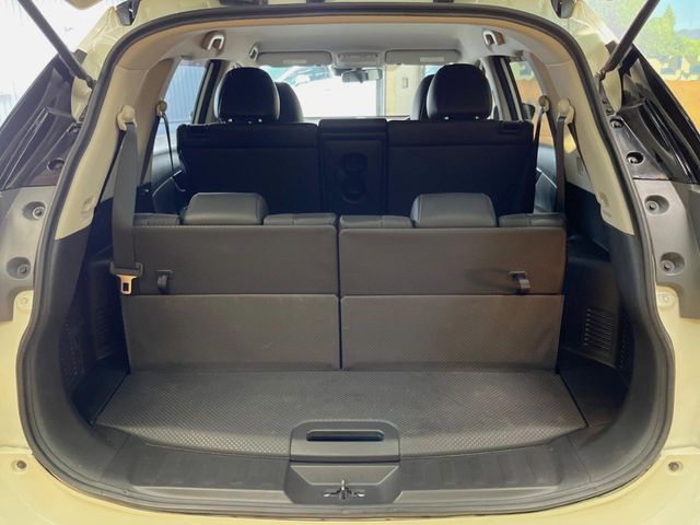 X-TRAIL 2WD