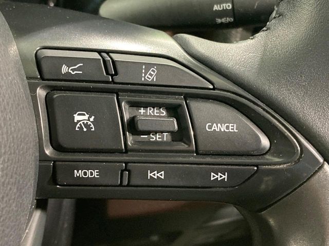 YARIS CROSS HYBRID