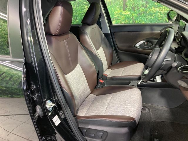 YARIS CROSS HYBRID