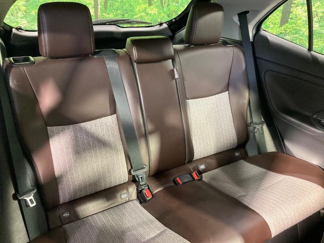 YARIS CROSS HYBRID