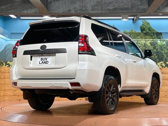 LANDCRUISER PRADO