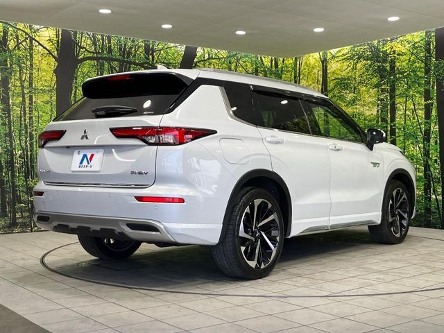 OUTLANDER PHEV