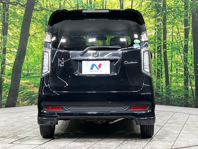 N-WGN CUSTOM 4WD